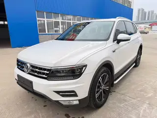 Volkswagen Tiguan L 2018 380TSI Edición de lujo automática con tracción en las cuatro ruedas