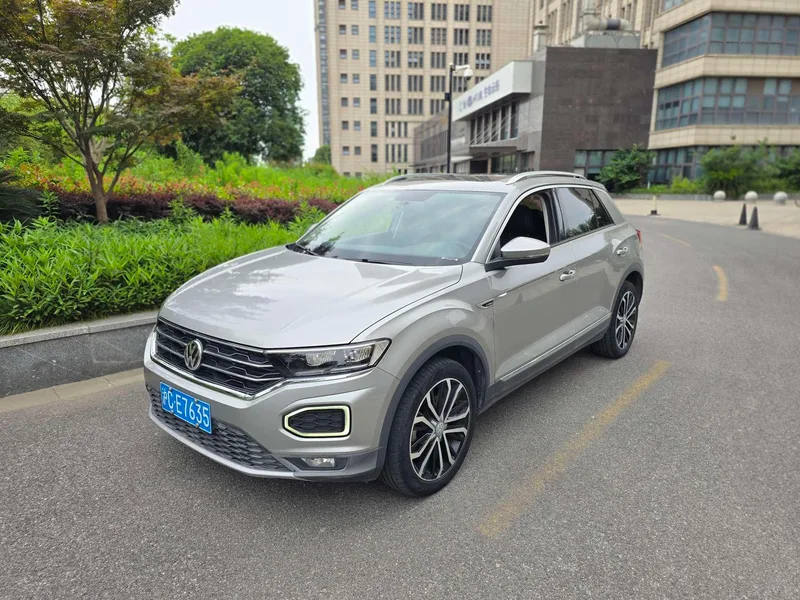 Volkswagen T-Cross 2020 280TSI DSG Modèle de luxe à deux roues motrices extérieur photo 1 Volkswagen T-Cross 2020 280TSI DSG Modèle de luxe à deux roues motrices extérieur photo 1