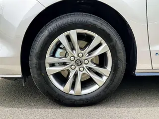 Toyota Sienna 2024 Double moteur 2.5L Version distinguée à quatre roues motrices intérieur photo 18 Toyota Sienna 2024 Double moteur 2.5L Version distinguée à quatre roues motrices intérieur photo 18