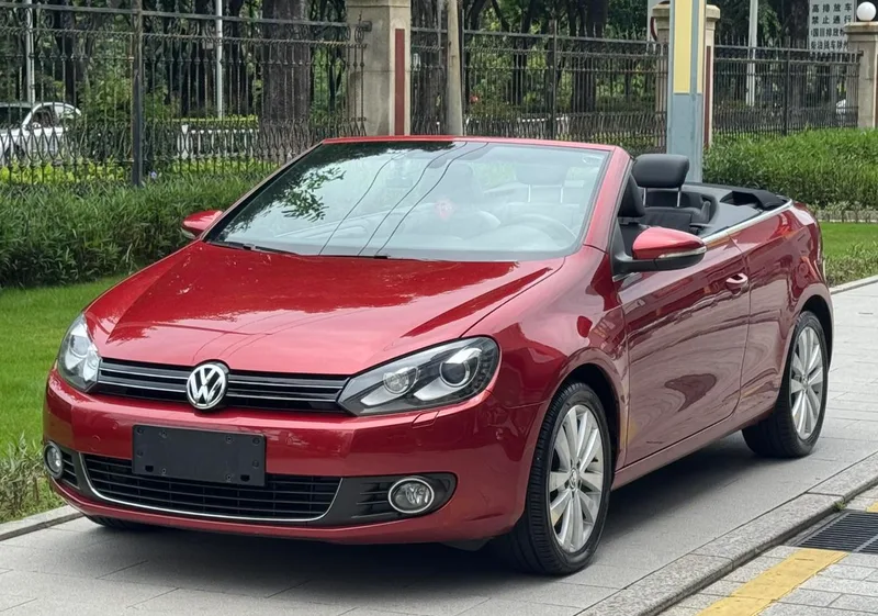 Volkswagen Golf 2012 1.4TSI Deluxe Convertible Edition exterior photo 1 Volkswagen Golf 2012 1.4TSI Deluxe Convertible Edition exterior photo 1