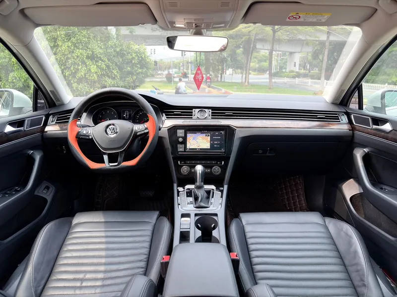 Volkswagen Magotan 2019 330TSI DSG Luxury type China V interior photo 12 Volkswagen Magotan 2019 330TSI DSG Luxury type China V interior photo 12