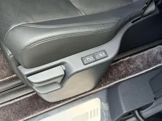 Toyota Sienna 2023 Double moteur 2.5L Version de luxe intérieur photo 12