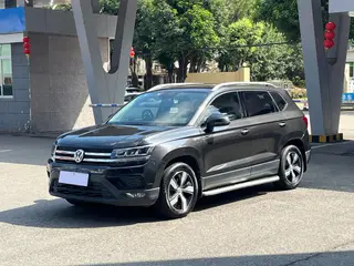 Volkswagen Tharu 2020 280TSI 2WD Comfort Version Country VI