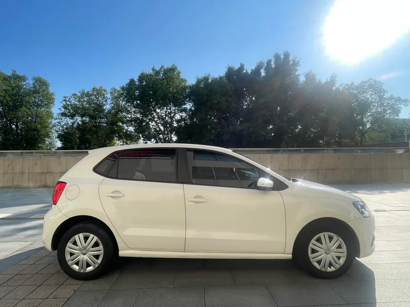 Volkswagen Polo 2018 1.5L Tipo de conducción automática interior foto 10 Volkswagen Polo 2018 1.5L Tipo de conducción automática interior foto 10