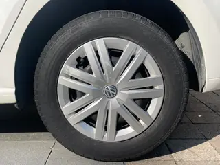 Volkswagen Polo 2018 1.5L Tipo de conducción automática interior foto 12 Volkswagen Polo 2018 1.5L Tipo de conducción automática interior foto 12