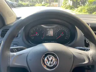 Volkswagen Polo 2018 1.5L Tipo de conducción automática interior foto 16 Volkswagen Polo 2018 1.5L Tipo de conducción automática interior foto 16