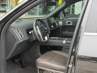 Li Auto L9 2022 Max version exterior photo 6 Li Auto L9 2022 Max version exterior photo 6
