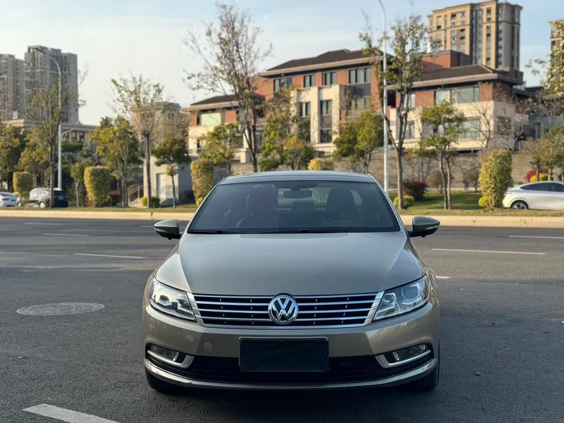 Volkswagen CC 2016 1.8TSI Premium Trim exterior photo 2 Volkswagen CC 2016 1.8TSI Premium Trim exterior photo 2