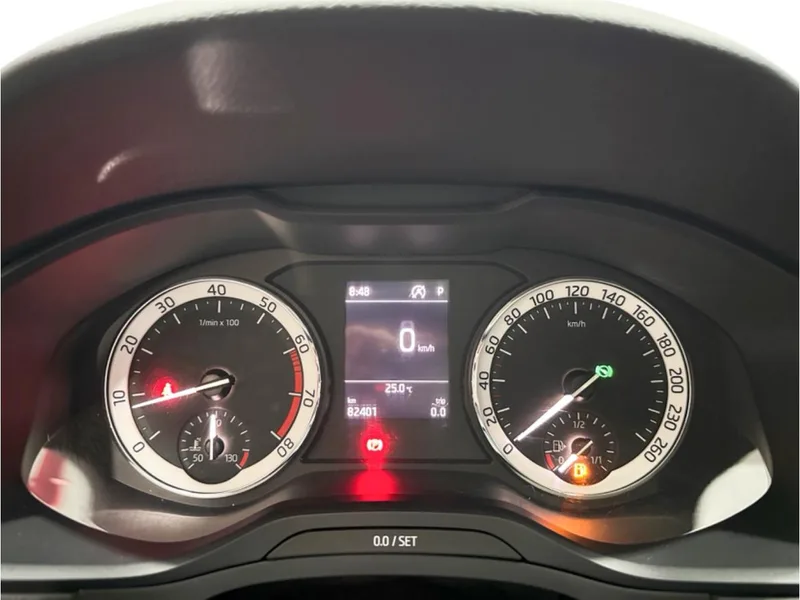 Skoda Karoq 2018 TSI280 Premium Edition China V interior photo 10 Skoda Karoq 2018 TSI280 Premium Edition China V interior photo 10