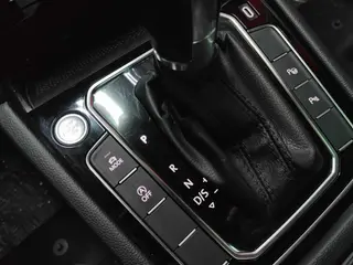Volkswagen CC 2024 380TSI eye-catching version interior photo 12 Volkswagen CC 2024 380TSI eye-catching version interior photo 12