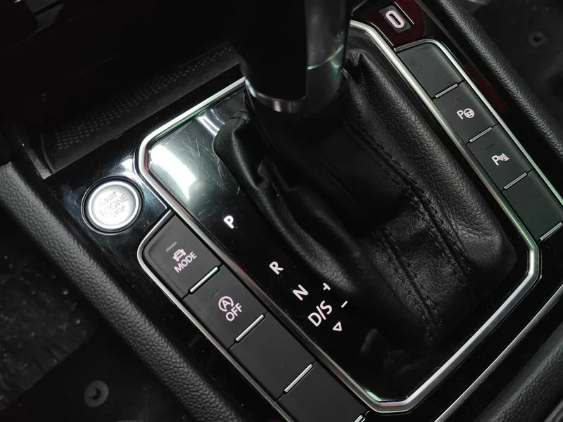 Volkswagen CC 2024 380TSI eye-catching version interior photo 12 Volkswagen CC 2024 380TSI eye-catching version interior photo 12
