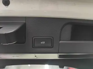 Volkswagen CC 2024 380TSI eye-catching version interior photo 16 Volkswagen CC 2024 380TSI eye-catching version interior photo 16