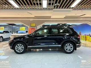 Volkswagen Touareg 2017 3.0TSI Tuoye type exterior photo 3 Volkswagen Touareg 2017 3.0TSI Tuoye type exterior photo 3