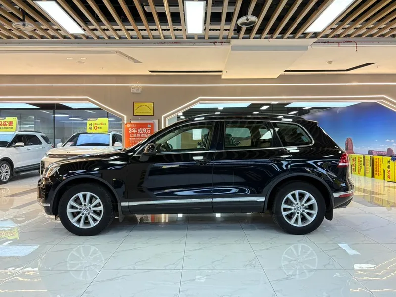Volkswagen Touareg 2017 3.0TSI Tuoye type exterior photo 3 Volkswagen Touareg 2017 3.0TSI Tuoye type exterior photo 3