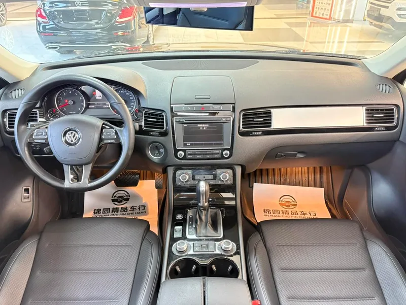 Volkswagen Touareg 2017 3.0TSI Tuoye type interior photo 14 Volkswagen Touareg 2017 3.0TSI Tuoye type interior photo 14