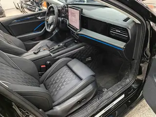 Volkswagen Magotan 2024 380TSI Premium Edition Big Mai Bag interior photo 8 Volkswagen Magotan 2024 380TSI Premium Edition Big Mai Bag interior photo 8