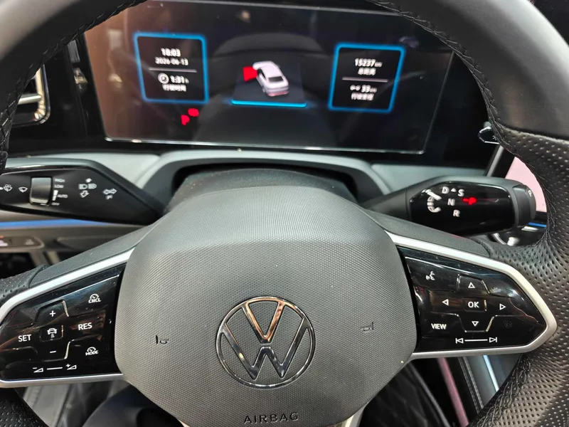 Volkswagen Magotan 2024 380TSI Premium Edition Big Mai Bag interior photo 11 Volkswagen Magotan 2024 380TSI Premium Edition Big Mai Bag interior photo 11