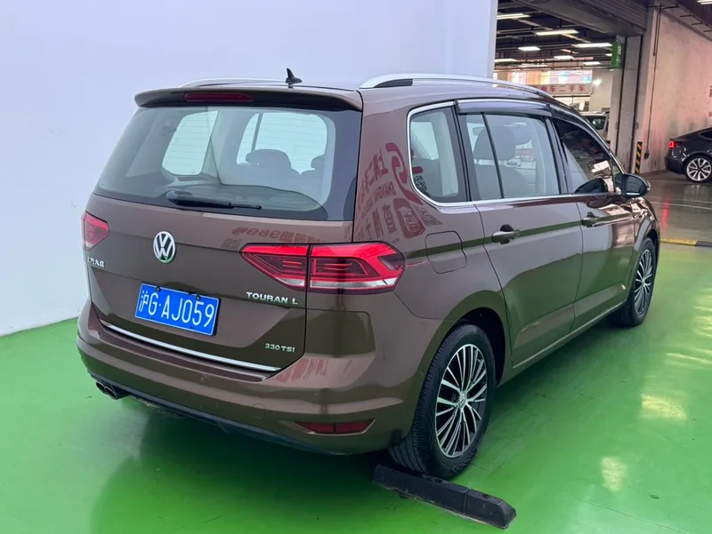 Volkswagen Touan L 2016 330TSI Automatic Luxury Edition exterior photo 3 Volkswagen Touan L 2016 330TSI Automatic Luxury Edition exterior photo 3