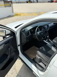 Volkswagen T-Cross 2019 230TSI DSG Tracción a dos ruedas emprendía País VI interior foto 7