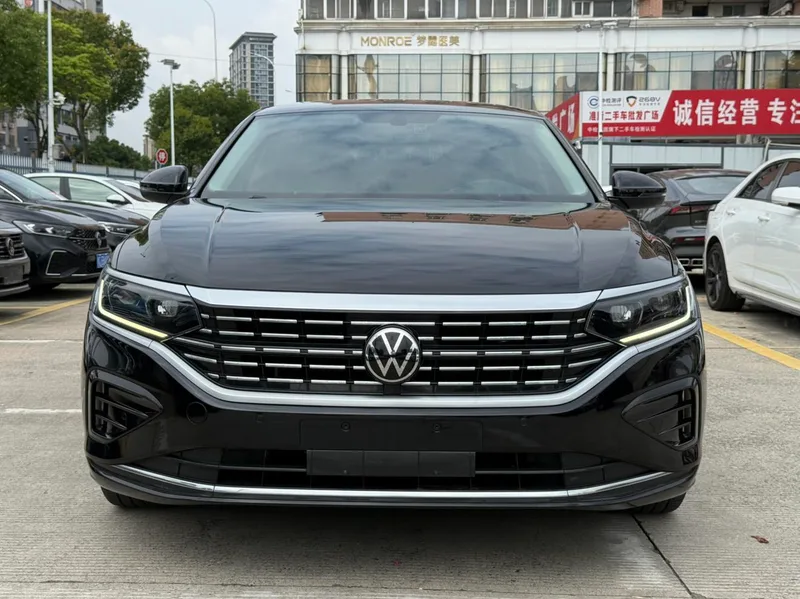 Volkswagen Passat 2022 330TSI Elite Edition exterior photo 2 Volkswagen Passat 2022 330TSI Elite Edition exterior photo 2