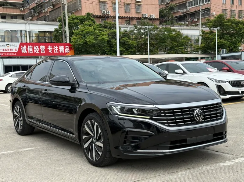 Volkswagen Passat 2022 330TSI Elite Edition exterior photo 3 Volkswagen Passat 2022 330TSI Elite Edition exterior photo 3
