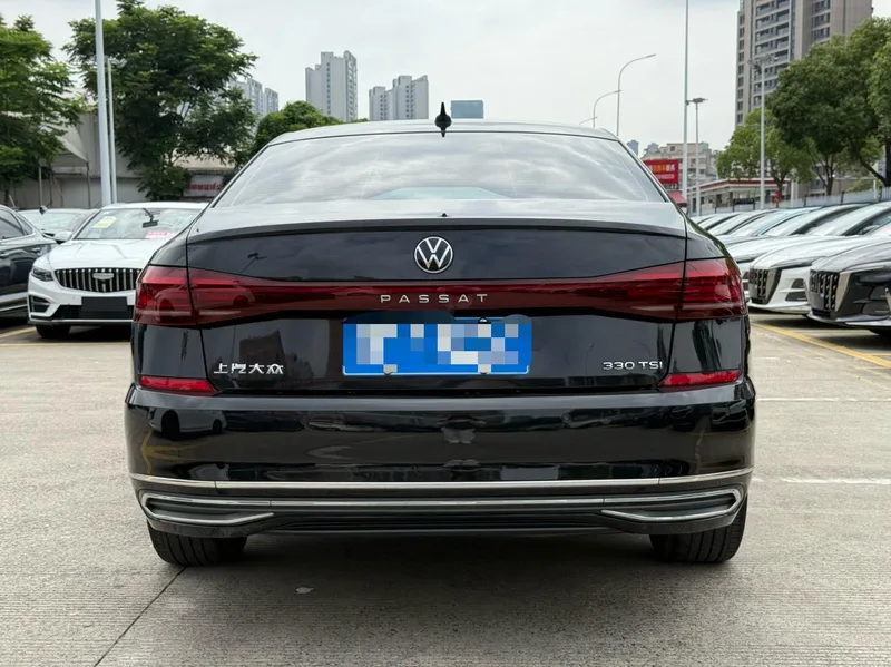 Volkswagen Passat 2022 330TSI Elite Edition exterior photo 6 Volkswagen Passat 2022 330TSI Elite Edition exterior photo 6