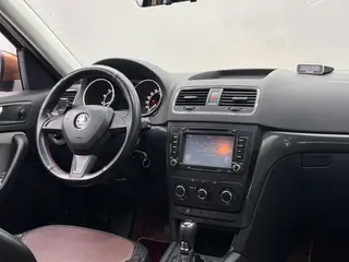 Skoda Yeti 2016 1.4TSI DSG Line Creation Edition interior photo 10 Skoda Yeti 2016 1.4TSI DSG Line Creation Edition interior photo 10