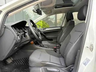 Volkswagen Golf 2018 1.6L Automatic Comfort Type exterior photo 4 Volkswagen Golf 2018 1.6L Automatic Comfort Type exterior photo 4