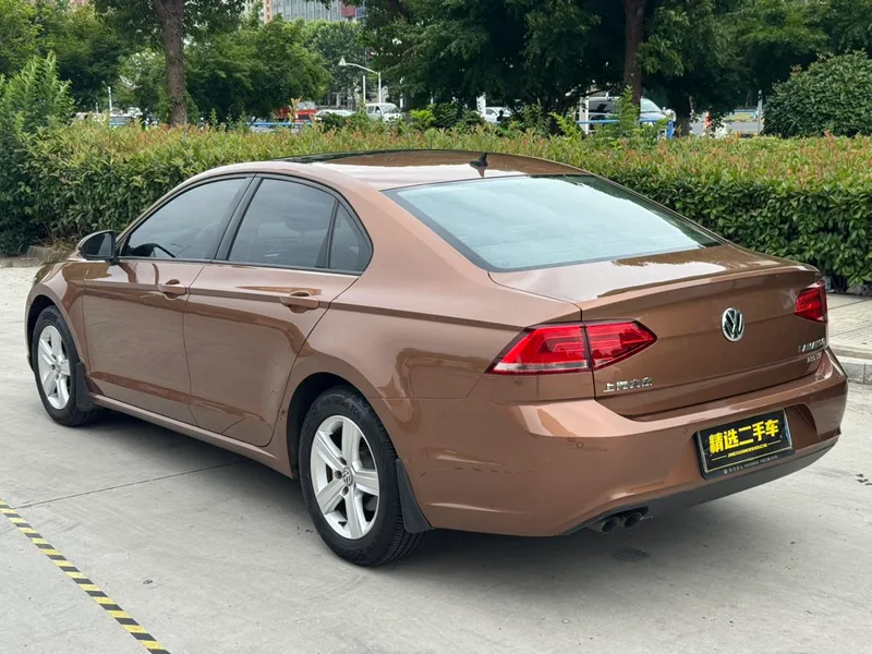 Volkswagen Lamando 2017 230TSI DSG Fashion Edition exterior photo 4 Volkswagen Lamando 2017 230TSI DSG Fashion Edition exterior photo 4