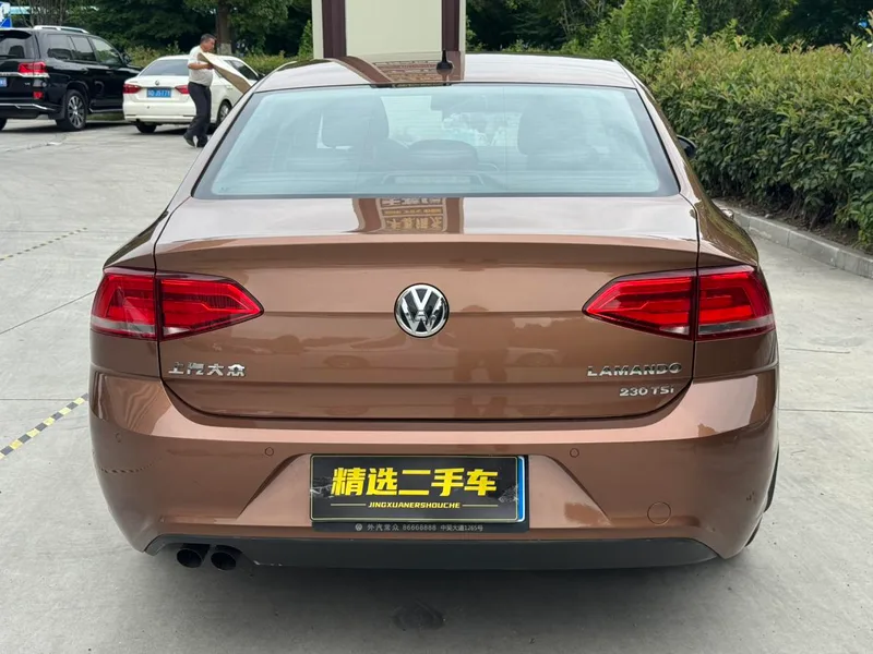 Volkswagen Lamando 2017 230TSI DSG Fashion Edition exterior photo 5 Volkswagen Lamando 2017 230TSI DSG Fashion Edition exterior photo 5