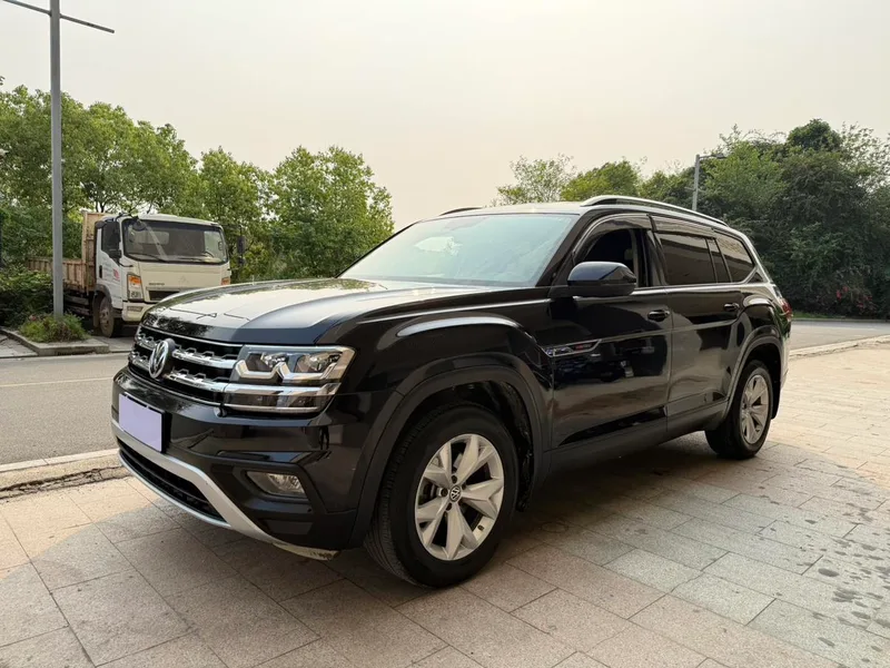 Volkswagen Teramont 2020 Restyling 380TSI Four-wheel drive comfort version exterior photo 1 Volkswagen Teramont 2020 Restyling 380TSI Four-wheel drive comfort version exterior photo 1