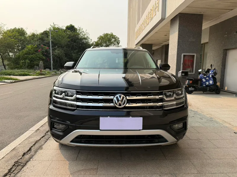Volkswagen Teramont 2020 Restyling 380TSI Four-wheel drive comfort version exterior photo 2 Volkswagen Teramont 2020 Restyling 380TSI Four-wheel drive comfort version exterior photo 2