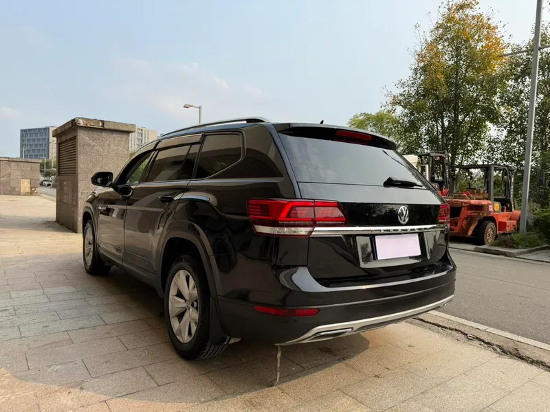 Volkswagen Teramont 2020 Restyling 380TSI Four-wheel drive comfort version exterior photo 6 Volkswagen Teramont 2020 Restyling 380TSI Four-wheel drive comfort version exterior photo 6