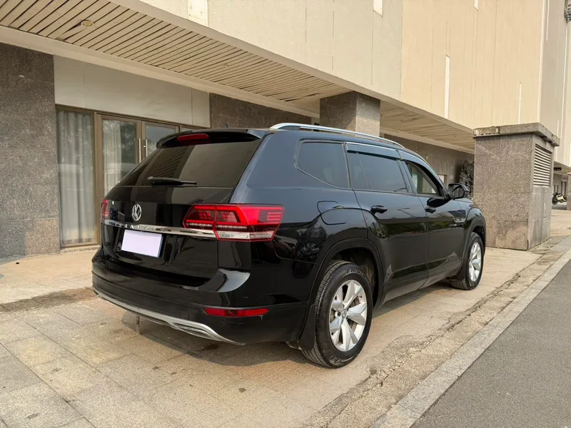 Volkswagen Teramont 2020 Restyling 380TSI Four-wheel drive comfort version exterior photo 8 Volkswagen Teramont 2020 Restyling 380TSI Four-wheel drive comfort version exterior photo 8