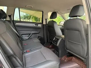 Volkswagen Teramont 2020 Restyling 380TSI Four-wheel drive comfort version interior photo 11 Volkswagen Teramont 2020 Restyling 380TSI Four-wheel drive comfort version interior photo 11