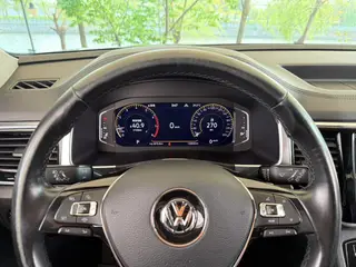 Volkswagen Teramont 2020 Restyling 380TSI Four-wheel drive comfort version interior photo 15 Volkswagen Teramont 2020 Restyling 380TSI Four-wheel drive comfort version interior photo 15