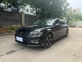 Volkswagen Magotan 2023 200 Ten thousand commemorative edition 330TSI DSG Luxury type