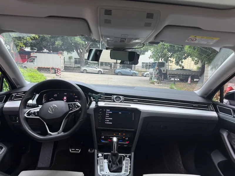 Volkswagen Magotan 2023 200 Ten thousand commemorative edition 330TSI DSG Luxury type interior photo 13 Volkswagen Magotan 2023 200 Ten thousand commemorative edition 330TSI DSG Luxury type interior photo 13