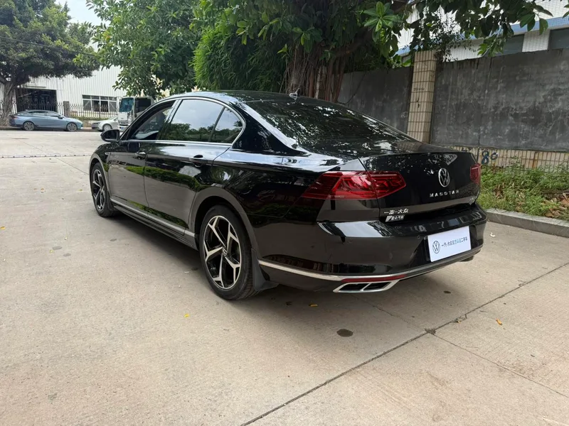 Volkswagen Magotan 2023 200 Ten thousand commemorative edition 330TSI DSG Luxury type interior photo 14 Volkswagen Magotan 2023 200 Ten thousand commemorative edition 330TSI DSG Luxury type interior photo 14