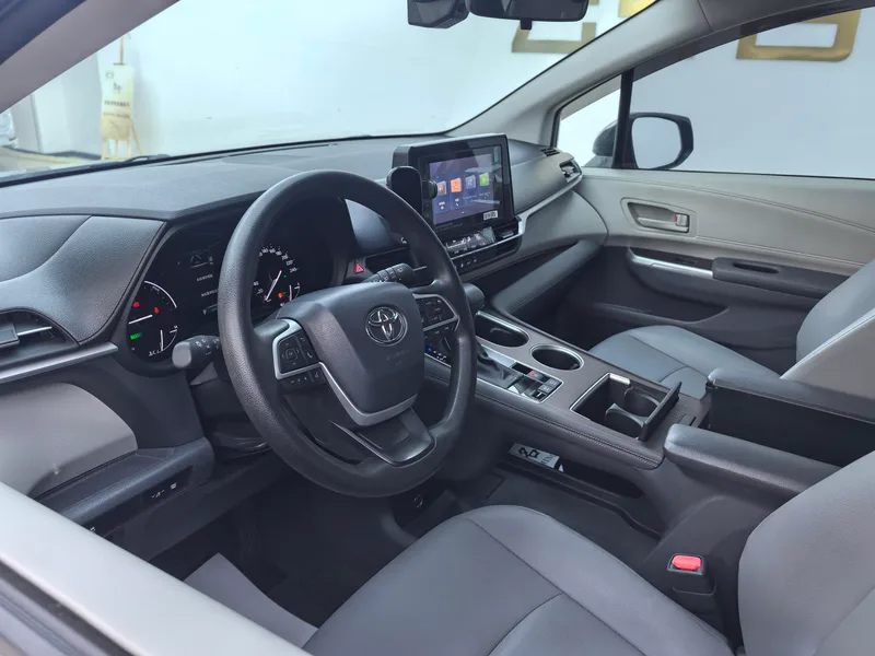 Toyota Granvia 2024 Intelligent electric hybrid double engine 2.5L 2WD Comfort Version exterior photo 6 Toyota Granvia 2024 Intelligent electric hybrid double engine 2.5L 2WD Comfort Version exterior photo 6