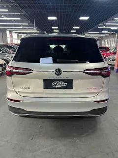 Volkswagen Viloran 2020 330TSI Edición de lujo exterior foto 6 Volkswagen Viloran 2020 330TSI Edición de lujo exterior foto 6