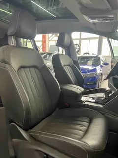Volkswagen Viloran 2020 330TSI Edición de lujo interior foto 11 Volkswagen Viloran 2020 330TSI Edición de lujo interior foto 11