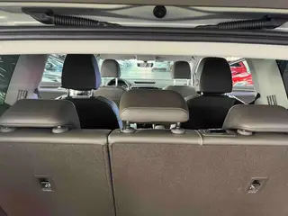 Volkswagen Viloran 2020 330TSI Edición de lujo interior foto 13 Volkswagen Viloran 2020 330TSI Edición de lujo interior foto 13