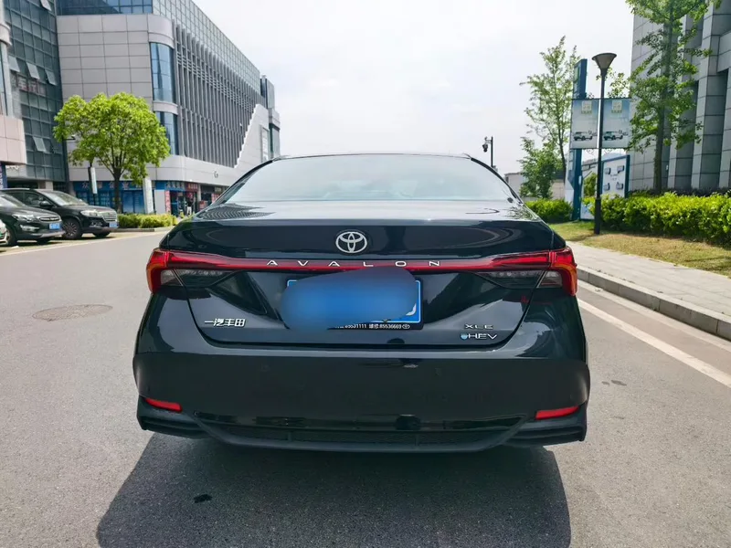 Toyota Avalon 2024 Intelligent electric hybrid double engine 2.0L E-CVT Luxury Edition exterior photo 3 Toyota Avalon 2024 Intelligent electric hybrid double engine 2.0L E-CVT Luxury Edition exterior photo 3