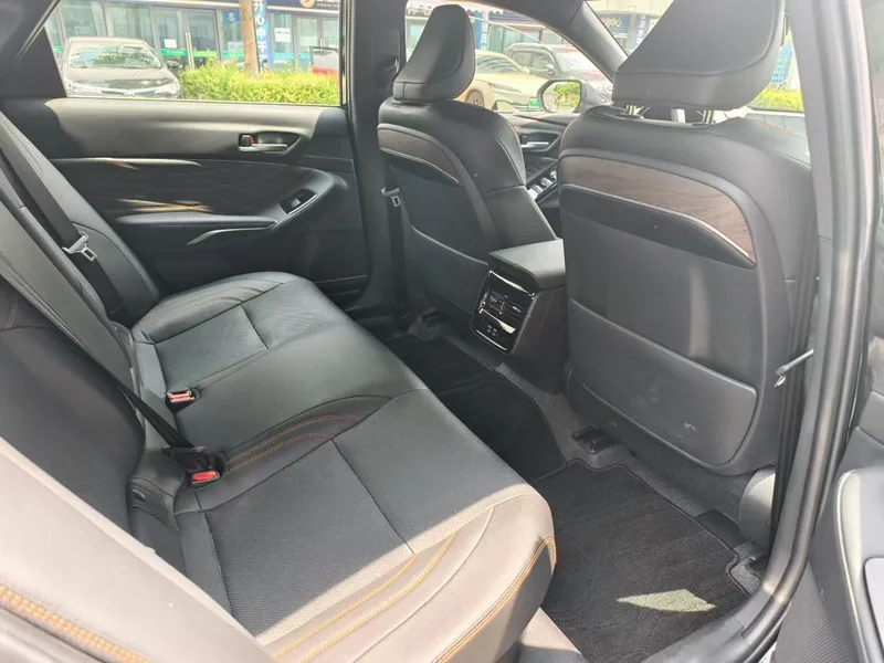 Toyota Avalon 2024 Intelligent electric hybrid double engine 2.0L E-CVT Luxury Edition interior photo 8 Toyota Avalon 2024 Intelligent electric hybrid double engine 2.0L E-CVT Luxury Edition interior photo 8