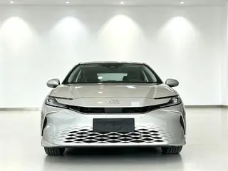 Toyota Camry 2024 Doble motor 2.0HGVP Edición de lujo exterior foto 3