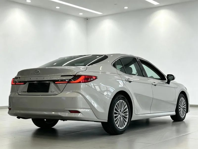 Toyota Camry 2024 Doble motor 2.0HGVP Edición de lujo exterior foto 7