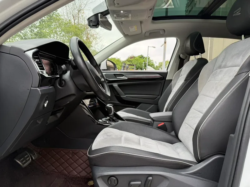Volkswagen Tayron X 2020 330TSI Two-Drive Distinguished Zhilian Edition interior photo 8 Volkswagen Tayron X 2020 330TSI Two-Drive Distinguished Zhilian Edition interior photo 8