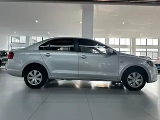 Volkswagen Jetta 2015 1.6L Automatic fashion type exterior photo 4 Volkswagen Jetta 2015 1.6L Automatic fashion type exterior photo 4