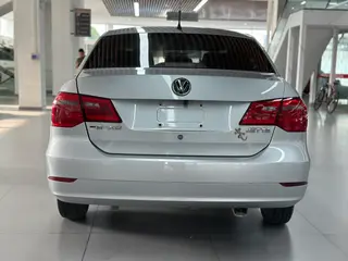 Volkswagen Jetta 2015 1.6L Automatic fashion type exterior photo 5 Volkswagen Jetta 2015 1.6L Automatic fashion type exterior photo 5